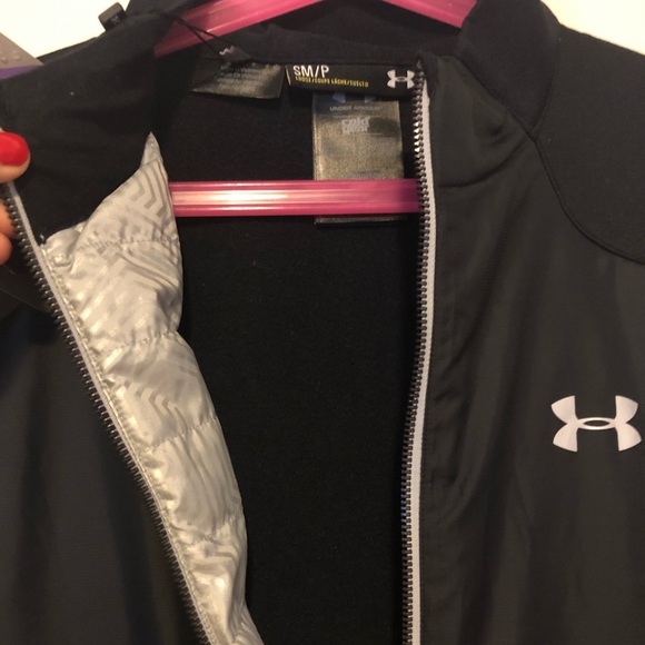 Under Armour Cold Gear Vest - Picture 2 of 3